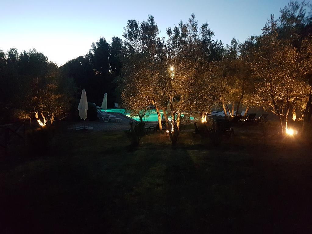 Agriturismo Antico Borgo Poggitazzi Villa Loro Ciuffenna Bagian luar foto