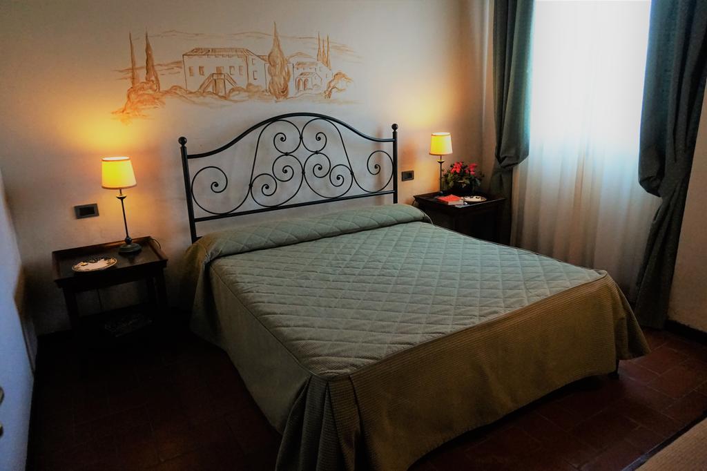 Agriturismo Antico Borgo Poggitazzi Villa Loro Ciuffenna Bagian luar foto